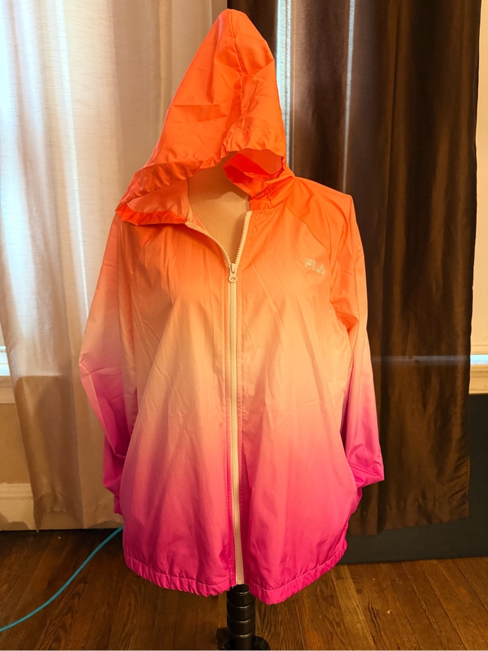 Women’s FILA (brand runs small) zippered jacket